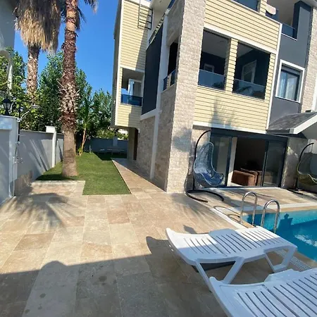 Three Story Villa, Private Pool And Roof Terrace. *
