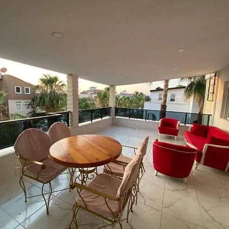 Villa Three Story Villa, Private Pool And Roof Terrace.